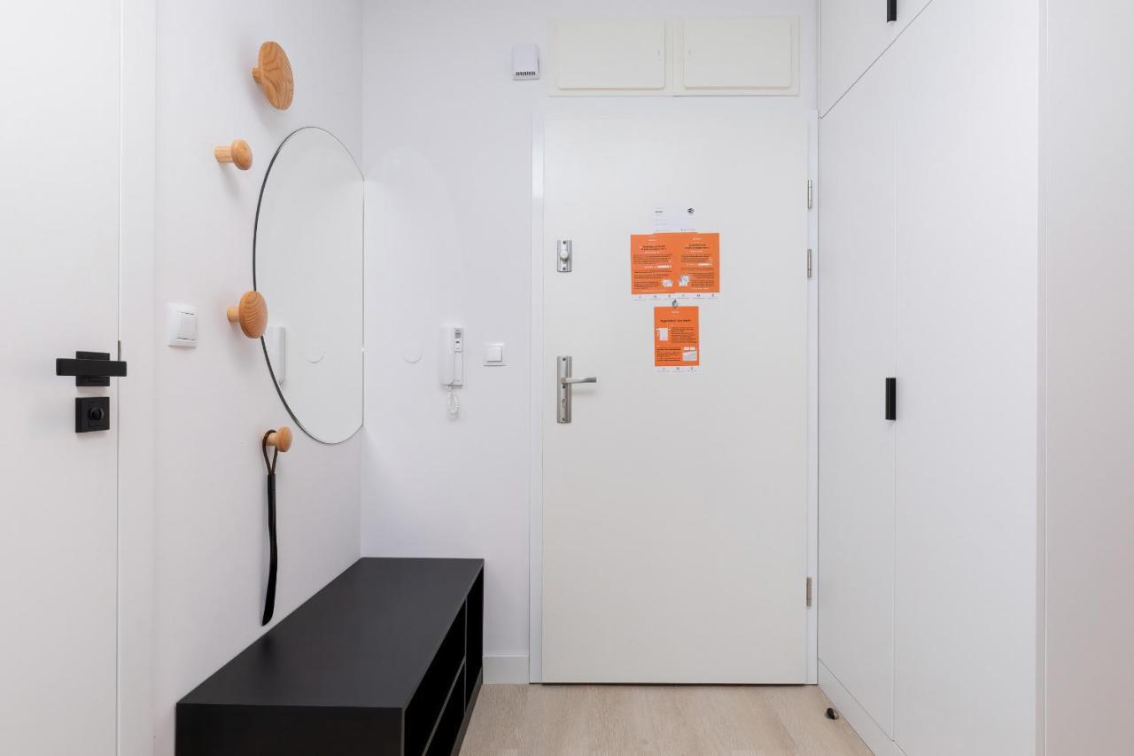 Apartament Premium Platany By Noclegi Renters Колобжег Екстер'єр фото